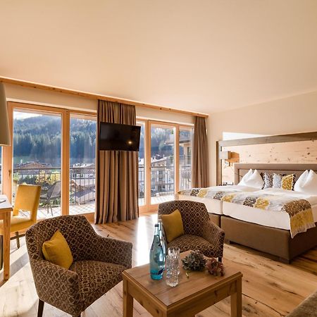 Hotel Zentral ****Superior Kirchberg in Tirol Eksteriør bilde