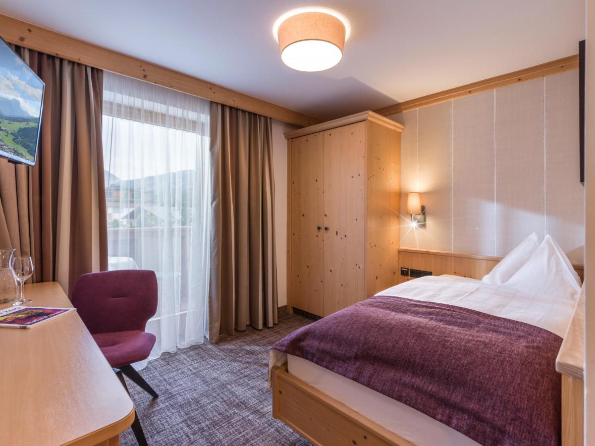 Hotel Zentral ****Superior Kirchberg in Tirol Eksteriør bilde
