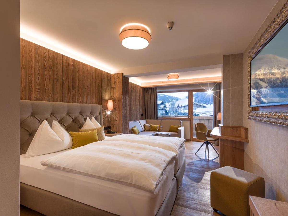 Hotel Zentral ****Superior Kirchberg in Tirol Eksteriør bilde