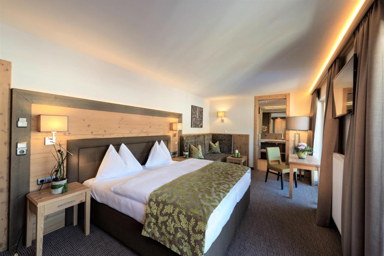 Hotel Zentral ****Superior Kirchberg in Tirol Eksteriør bilde