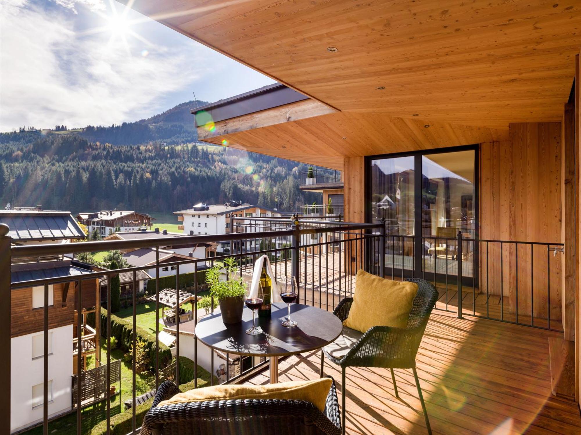 Hotel Zentral ****Superior Kirchberg in Tirol Eksteriør bilde