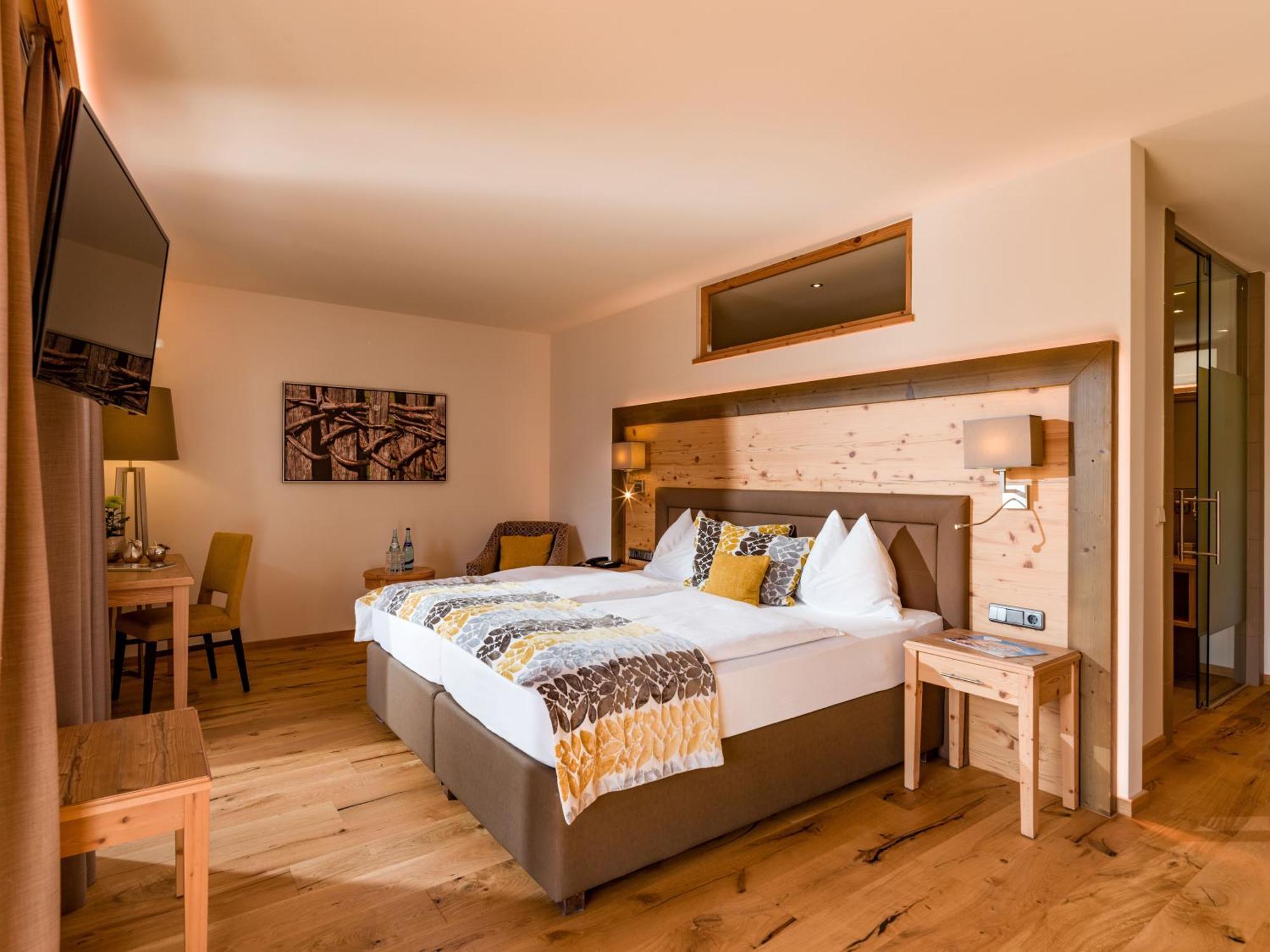 Hotel Zentral ****Superior Kirchberg in Tirol Eksteriør bilde
